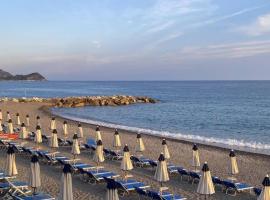 Dea Lux Apartamentis Mare & Gaslini Wi-Fi Veloce, hotell i Genova