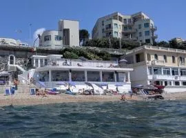 Dea Lux Apartamentis Mare & Gaslini Wi-Fi Veloce