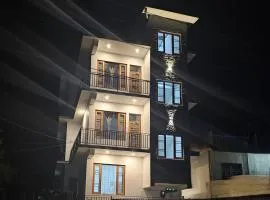 HABITAT Holiday Home