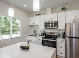 Modern home near Downtown San Diego