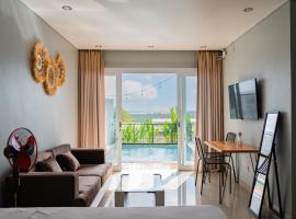 Apartment with private pool, hotel i Nusa Dua