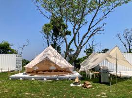 ザビーチ, glamping site in Wada