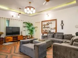 Hexa Retreat