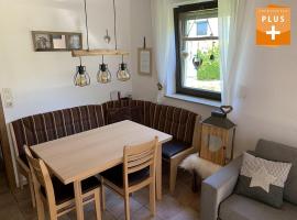 Appartement Nr 19, Alpenappartementhaus, Oberstaufen-Steibis, Allgäu, Oberstaufen PLUS, hotel in Oberstaufen