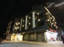 FabHotel Kamran Residency - Nr LBS Marg