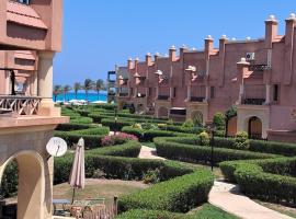 Chalet in Lazordy bay, chata v destinaci Banī Ghālib