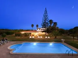 Laranjal by Check-in Portugal