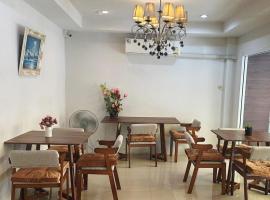 Bann Bunga Inn, hotel in Bangkok