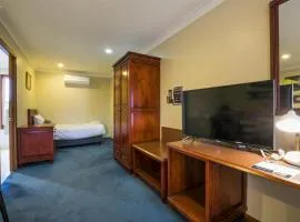 Nightcap at Federal Hotel Toowoomba