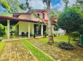 Diya Villa-Boossa