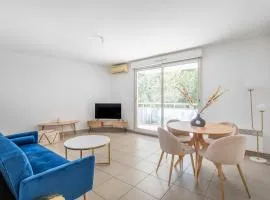 Apartment with air conditioning near Porte dAix and Vieux Port