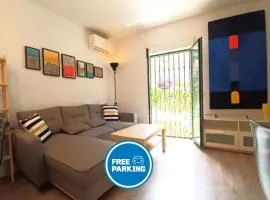 Calle Agua Center&Parking&Woodland