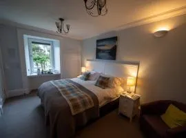 Two Harbours Guest House