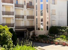 Stef House, khách sạn ở Rivisondoli