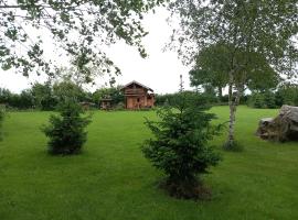 Le Domaine d'Evol&egrave;ne, H&uuml;tte in Montel-de-Gelat