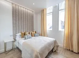 Boutique City Centre Balcony Suite Perfect For Couples & Businesses With Free Gym By The Pocklington - Richard III Suite