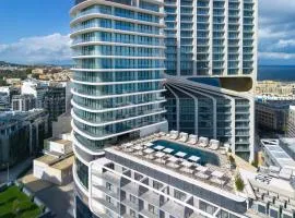 Experience Luxury Living at Mercury Suites