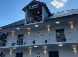 Ardiani Guesthouse, готель у місті Вальбоне