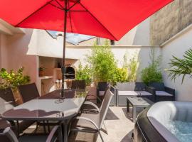 La Bonbonni&egrave;re G&icirc;te De Charme, struttura sulle piste da sci a Malauc&egrave;ne