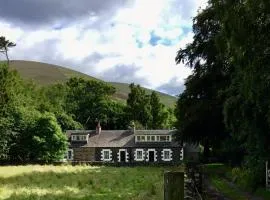 Wood Cottage
