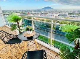 Brickwoods Haven Azure North Pampanga – hotel w mieście San Fernando