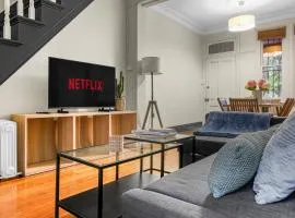 2 Bedroom House Surry Hills Good for 6 Guests