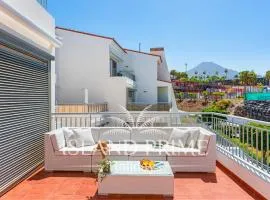 Family Home in Luxury Complex in La Caleta MG5