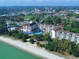 13pax BAYU EXECUTIVE SUITE 3R2B, SEASIDE, ROOFTOP BBQ, WATERSPORT, Pool, Wifi, 50"TV