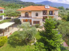 Villa Rosa, hotel v destinaci Potamiá