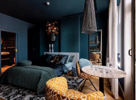 Suites aan de Gracht Utrecht, B&B in Utrecht