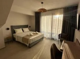 Koralli Luxury Suites