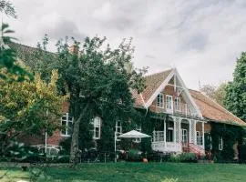 Tastecelebration Residence