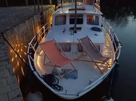 Logement insolite, Péniche Hollandaise