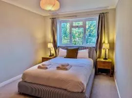 Charming Flat in London with FREE PARKING
