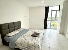 TT3 Soho 3 Bed Room