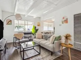 UC Proximity - Cozy City Stay - Free Parking Spot