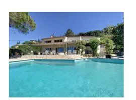 Charming Villa with stunning sea views