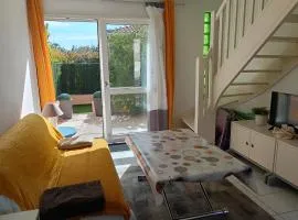 Agréable duplex et ses 2 terrasses valras plage