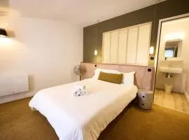 Hôtel Henri IV