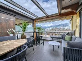 City CENTRAL Apartment - Attico Porto Brenzone -lakefront rooftop terrace
