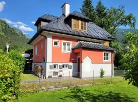 Villa Schnuck - das rote Ferienhaus