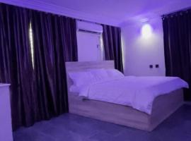 NOBLE-LITE suites and apartment, hotel v destinácii Gwarinpa