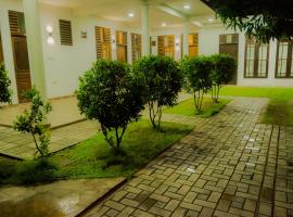 River Shade Inn, ξενοδοχείο κοντά στο Mattala Rajapaksa International Airport - HRI, Tissamaharama