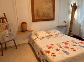 Suite de 2 chambres - Cap Corse - Domaine 1001 nuits, hotel in Sisco