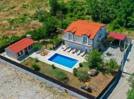 Villa Ivana-Makarska by Villas Guide