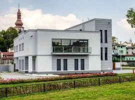 Uslugi Hotelowe Restauracja Rajska