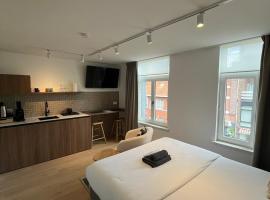 Business Accommodation 'Natural Living' Nomad, Hotel in Geel