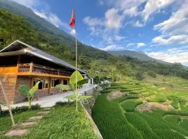 Bees Homestay Sapa & Trekking