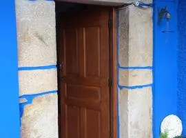 La casita azul entre playas y montañas