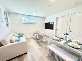 Perfect Vancouver Travel Hub for Couples or Family